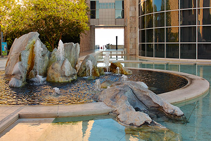 CentralFountain_GettyCenter_HS9119