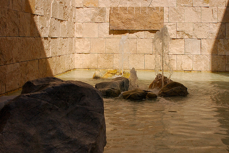 OperAirPool_GettyCenter_3972