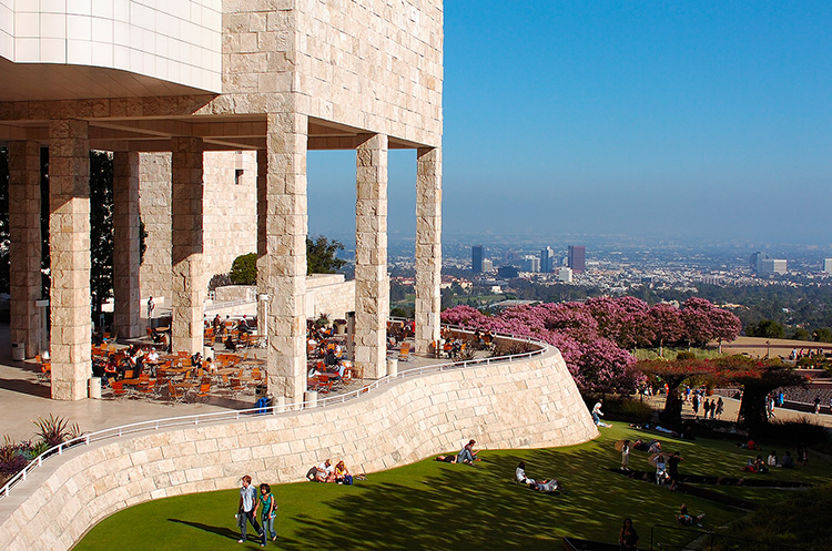 OutdoorCafe_GettyCenter_HS8863