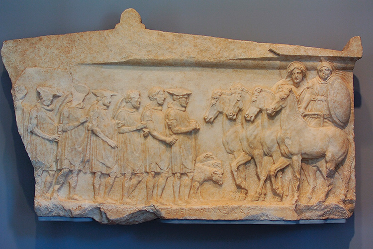 Relief_withAchilles_Thetis_andWorshippers_HS3853