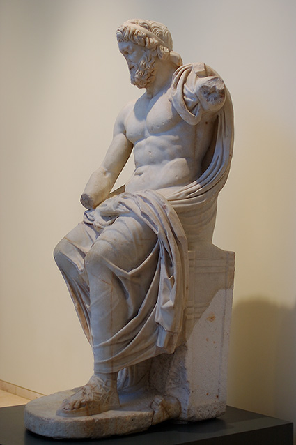 MarburyHall_Zeus_1646