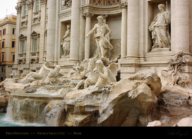 Trevi_Fountain_7506