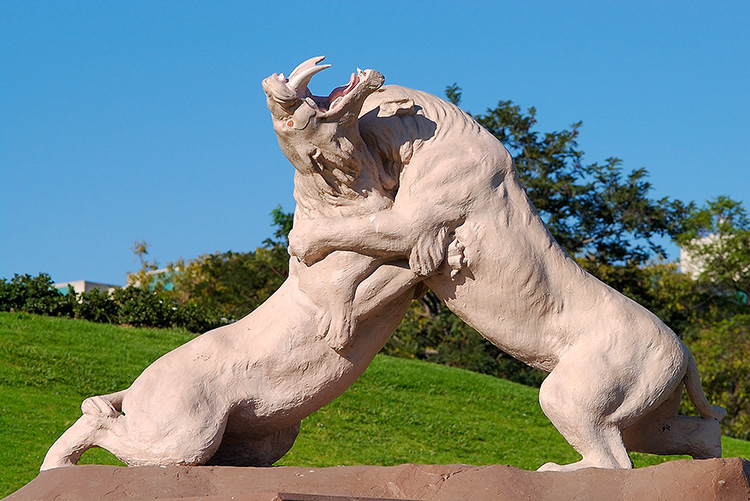 SabertoothFight_PageMuseum_7707