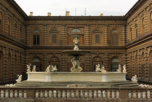 PittiPalace_Fountain_5647