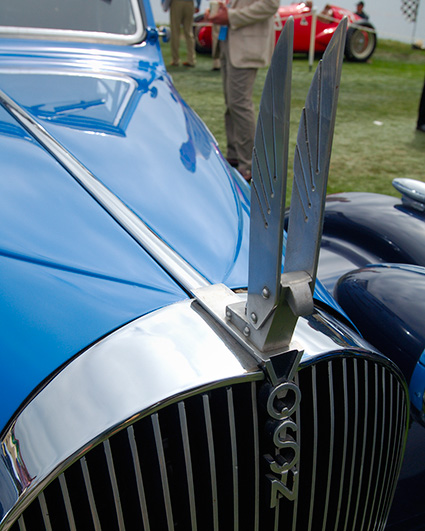 Voisin38_C30_Ornament_X4808