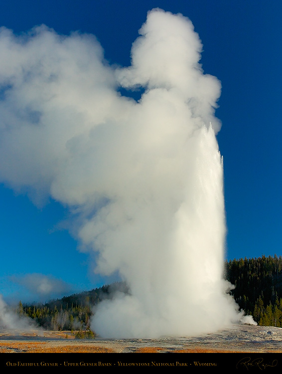 OldFaithful_Eruption_0548M