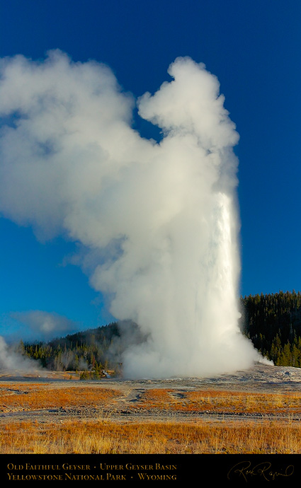 OldFaithful_Eruption_0546