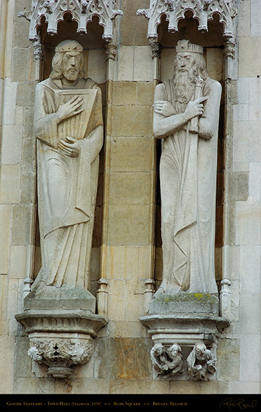 Gothic_Statuary_Town_Hall_2638