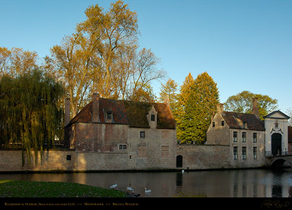 Beguinage_at_Sunrise_2765