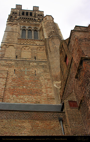 Sint-Salvator_Tower_2001