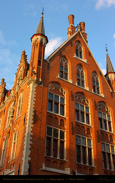 Bruges_Post_Office_at_Sunset_2199