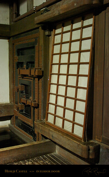 HimejiCastle_InteriorDoor_0434