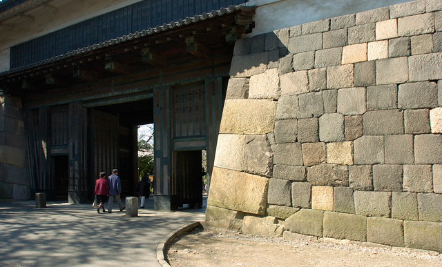 ImperialPalace_Tayasumon_7359