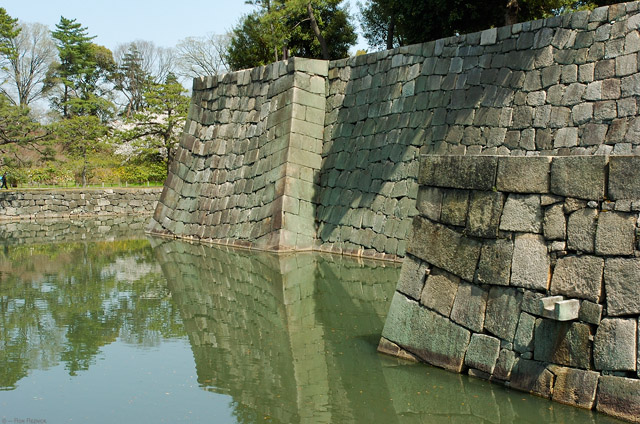 NijoCastle_Moat_9202