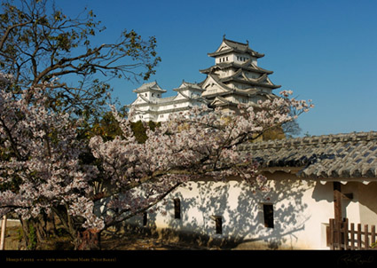 Himeji_Castle_West_Bailey_0567