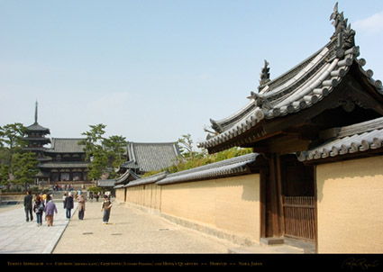 Horyuji_Temple_Approach_9937