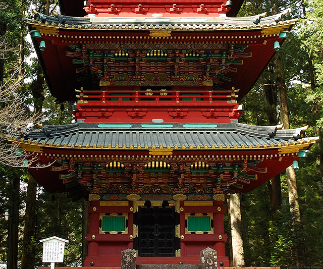 Nikko_Gojunoto_detail_8858