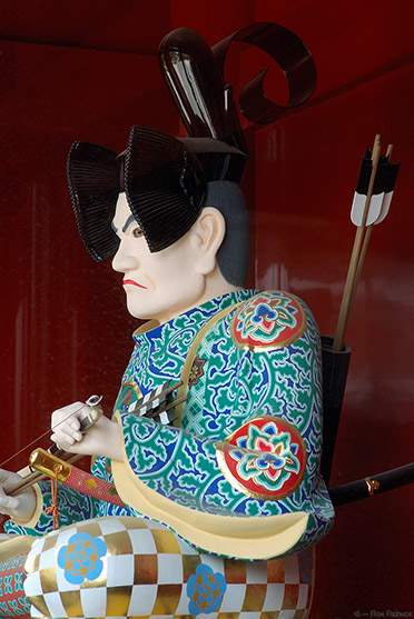 TsurugaokaHachimangu_TreasureHouseGuardian_0638