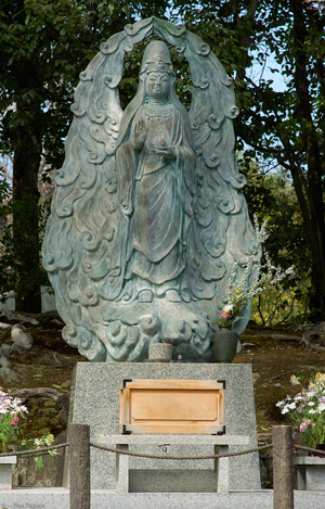 TenryujiGarden_MariaKannon_9217