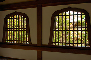 Tenryuji_Katomado_Windows_9237