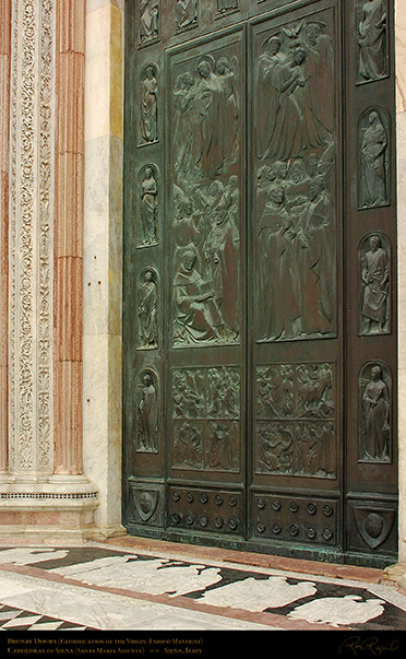 Bronze_Doors_Siena_Cathedral_6204