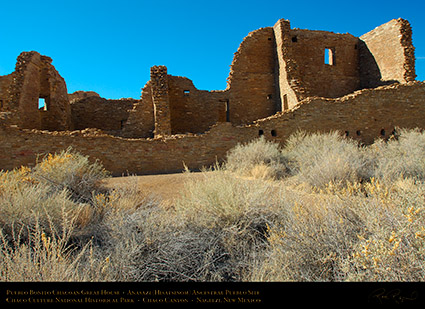 Pueblo_Bonito_East_Wall_X9632