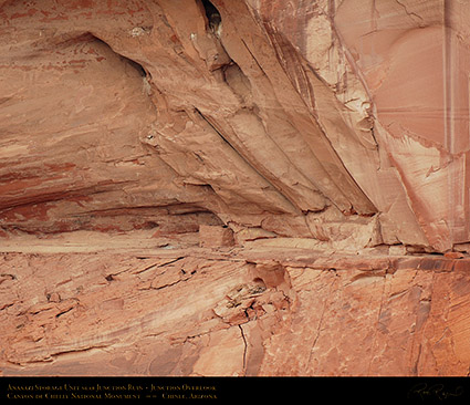 Canyon_de_Chelly_Junction_Ruin_Storage_X10002M