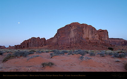 Monument_Valley_Thunderbird_Mesa_Dawn_X1307