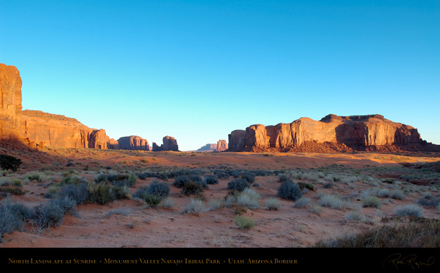Monument_Valley_North_Landscape_at_Sunrise_X1326