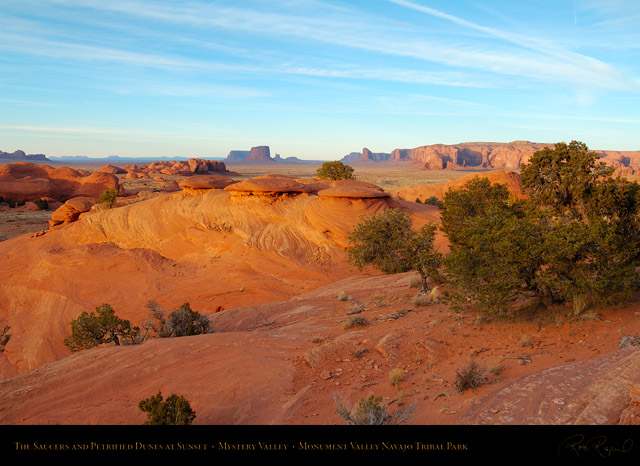 Mystery_Valley_Saucers_at_Sunset_X1512