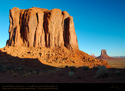 Monument_Valley_Cly_Butte_Artist's_Point_at_Sunrise_X1789
