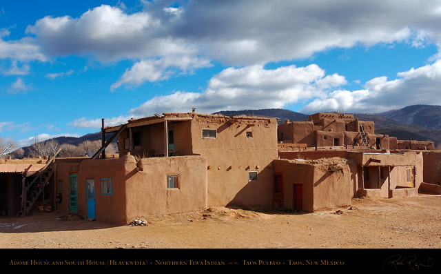 Taos_Pueblo_Adobe_House_and_South_House_HS6564