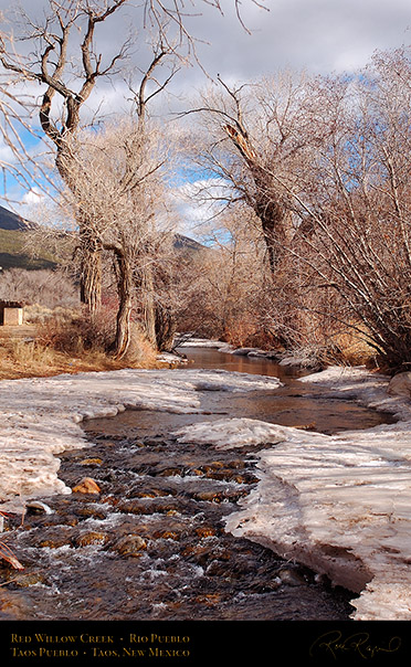 Taos_Pueblo_Red_Willow_Creek_HS6537