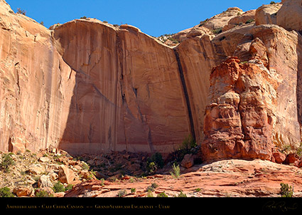 Calf_Creek_Canyon_Amphitheater_0872