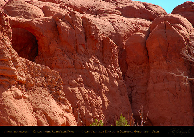 Shakespeare_Arch_Kodachrome_Basin_1210