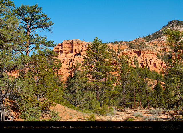 Red_Canyon_Golden_Wall_Trailhead_X5737