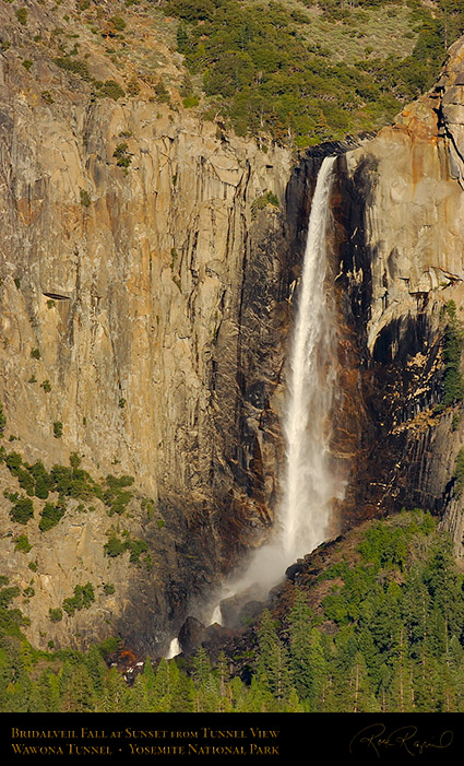 Bridalveil_Fall_from_Tunnel_View_2895