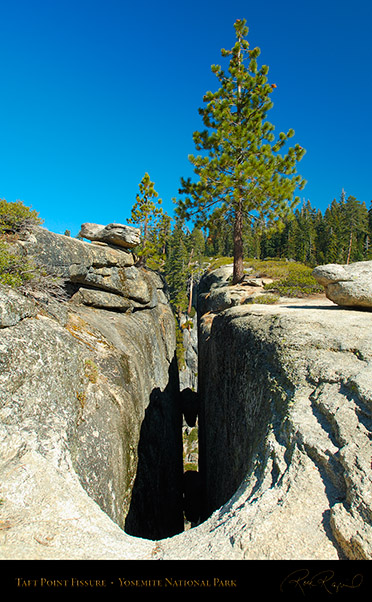 Taft_Point_Fissure_X6736