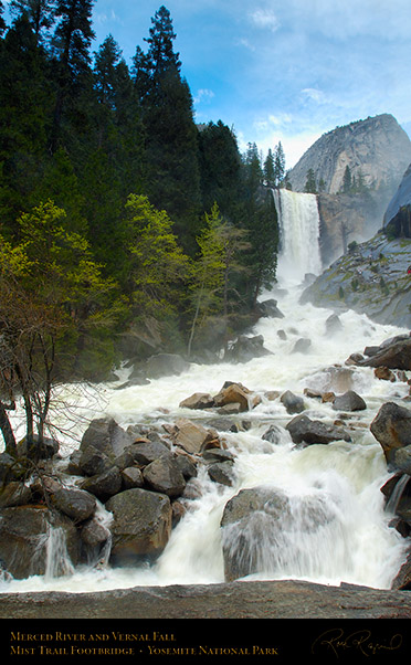 Merced_River_Vernal_Fall_Mist_Trail_X2131