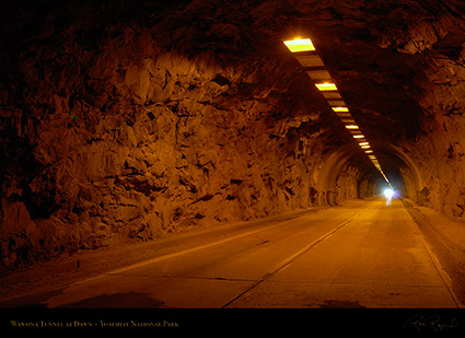 Wawona_Tunnel_at_Dawn_X6354