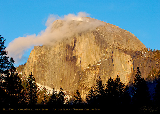 Half_Dome_Sunset_Cloud_2312