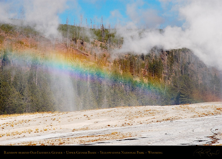 GeyserRainbow_OldFaithful_9598
