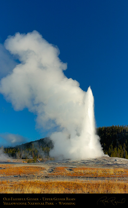 OldFaithful_Eruption_0539