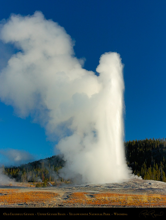 OldFaithful_Eruption_0542M