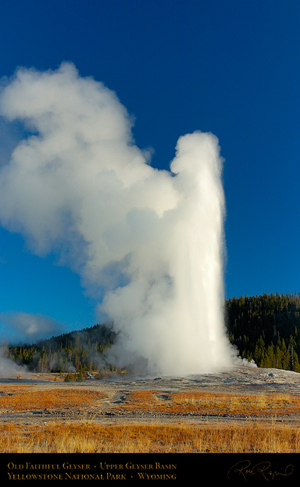 OldFaithful_Eruption_0544