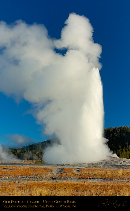 OldFaithful_Eruption_0547