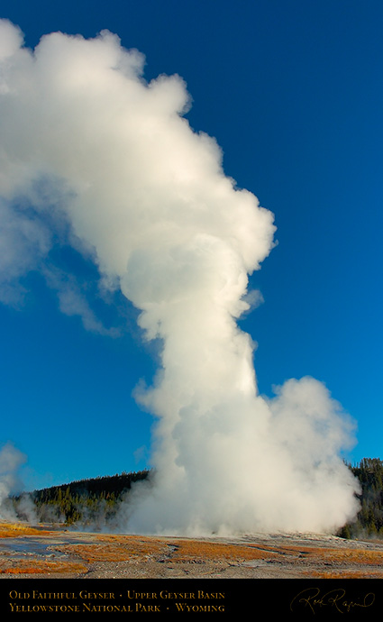 OldFaithful_atSunrise_0336